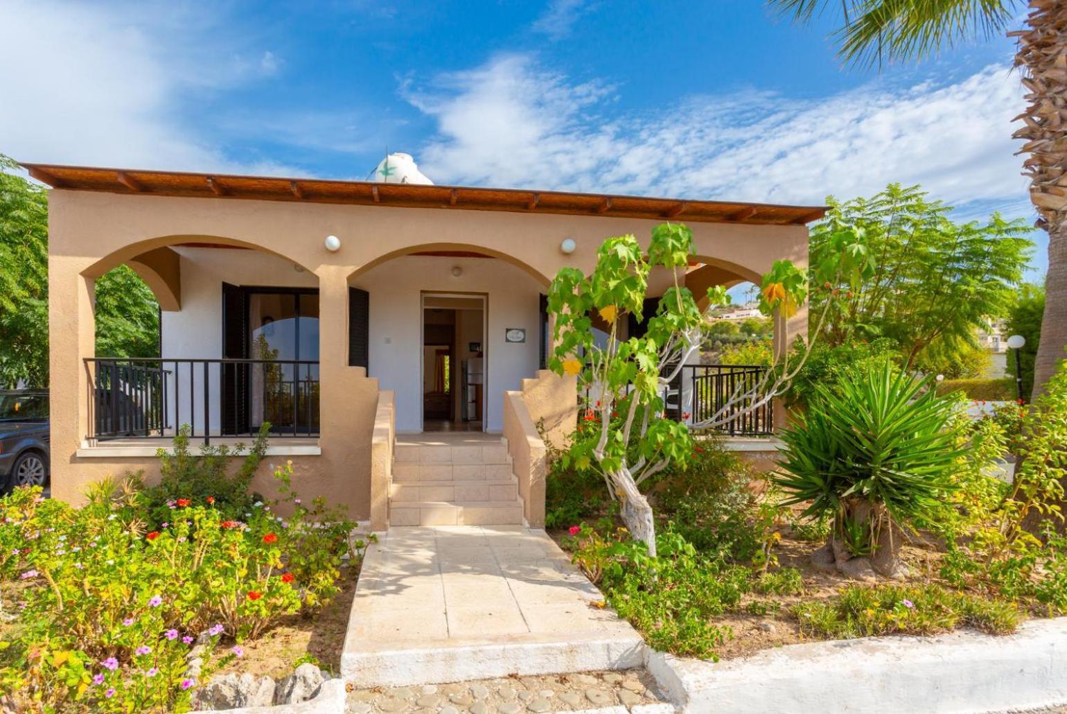 Villa Eleni Coral Bay Exteriör bild
